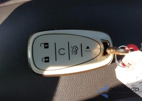 2022 Chevrolet Traverse Fwd Lt Leather z USA, uszkodzony, nr VIN 1GNERHKW0NJ131899